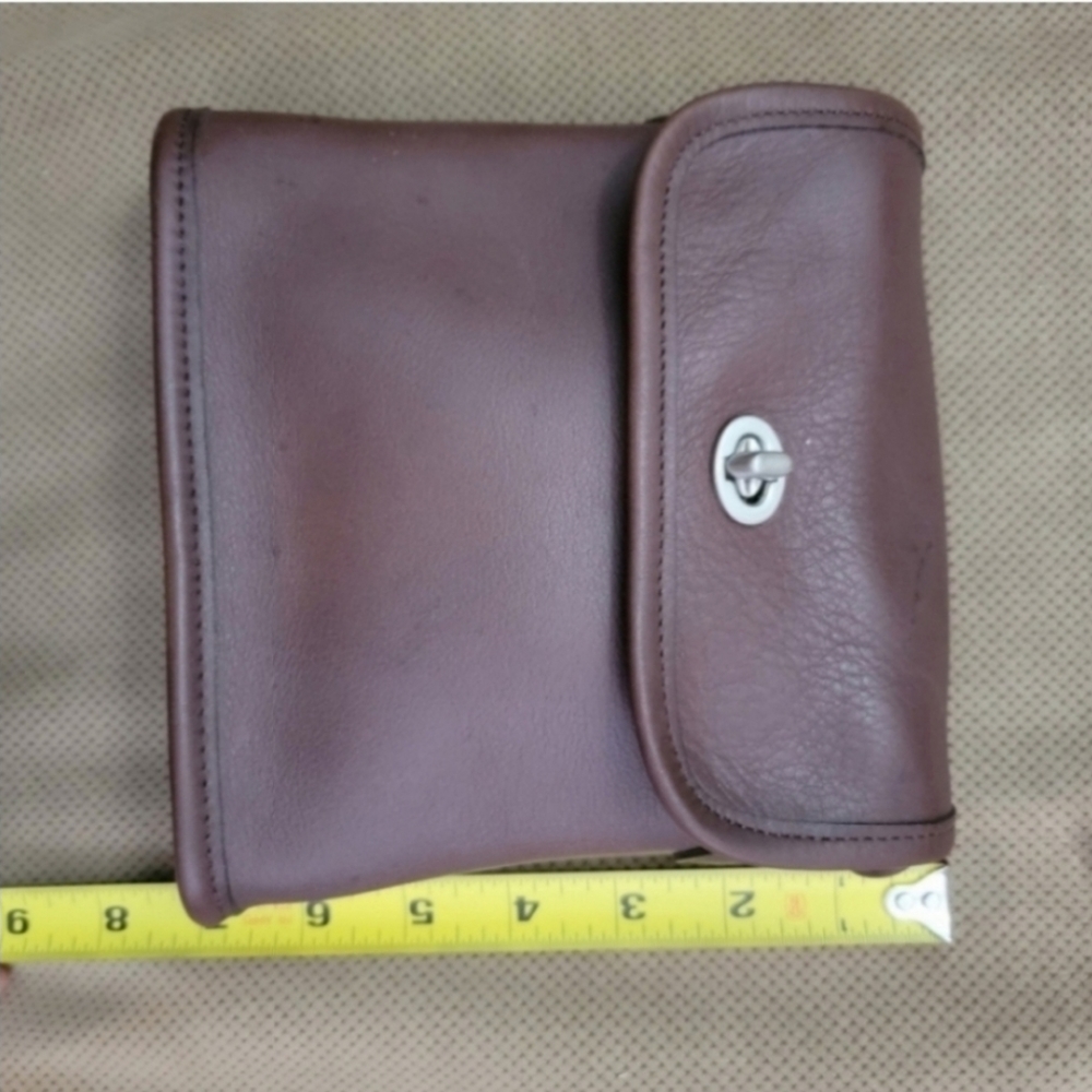 Coach 9049 tango turnlock crossbody - Picture 8 of 12